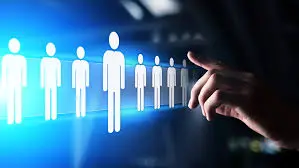 Von Bots zu Menschlich: Wie KI-Agenten Screening-Interviews revolutionieren